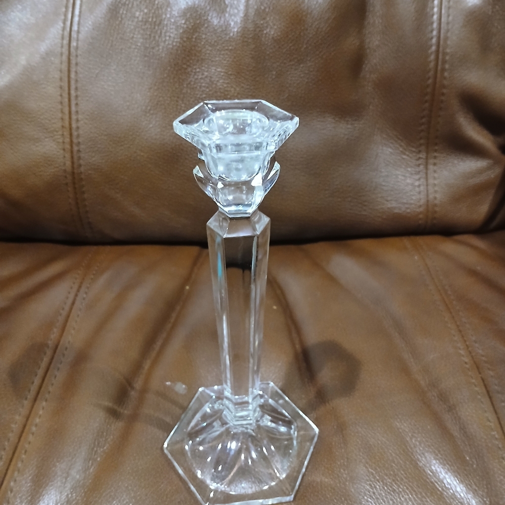 Elegant Crystal Candle Holder
